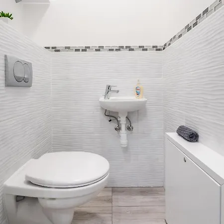 Daire Cosy Close To The Center With Parking Garage Budapeşte