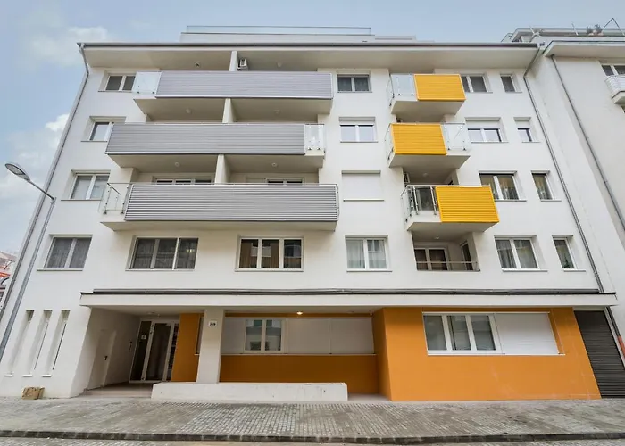Cosy Close To The Center With Parking Garage Daire Budapeşte