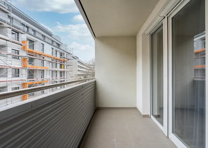Cosy Close To The Center With Parking Garage *
